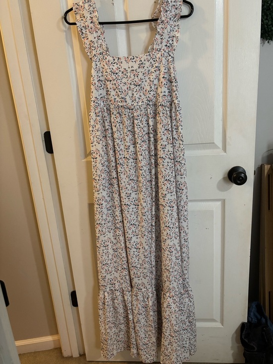 Elloh Dresses & Skirts - Elloh Floral Smocked Maxi Dress in Cream with Pink & Blue Flowers
